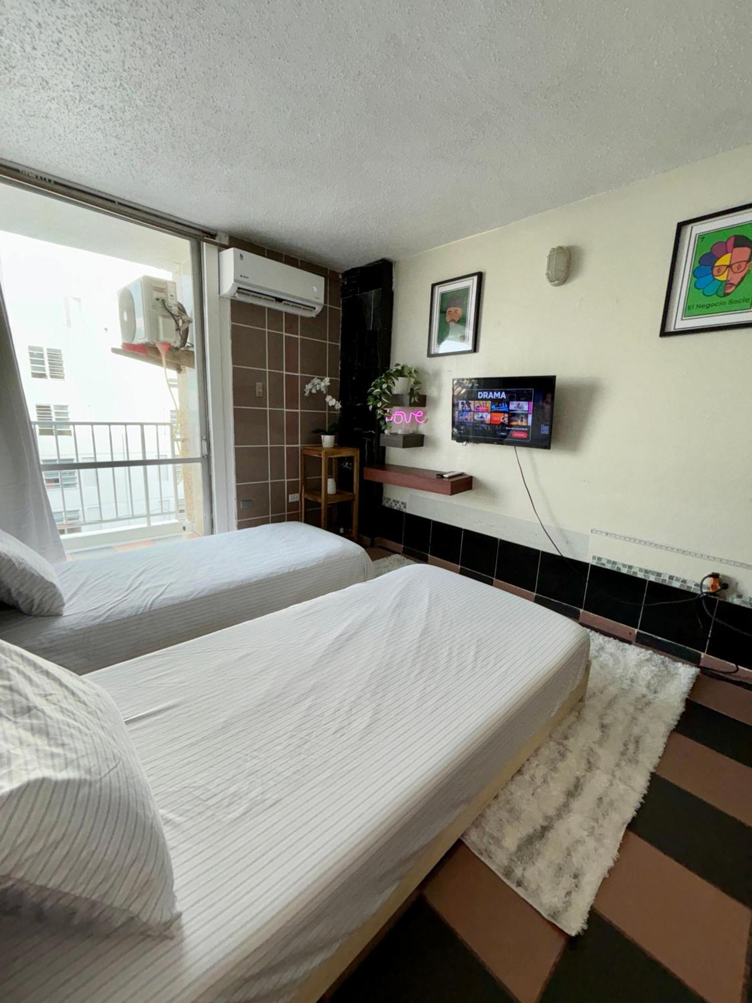 סן חואן Isla Verde Modern Apartment With Pool מראה חיצוני תמונה
