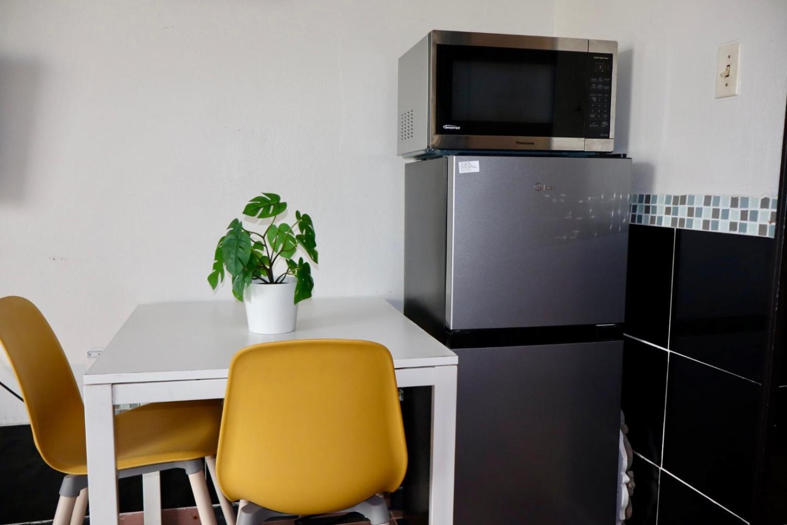 סן חואן Isla Verde Modern Apartment With Pool מראה חיצוני תמונה