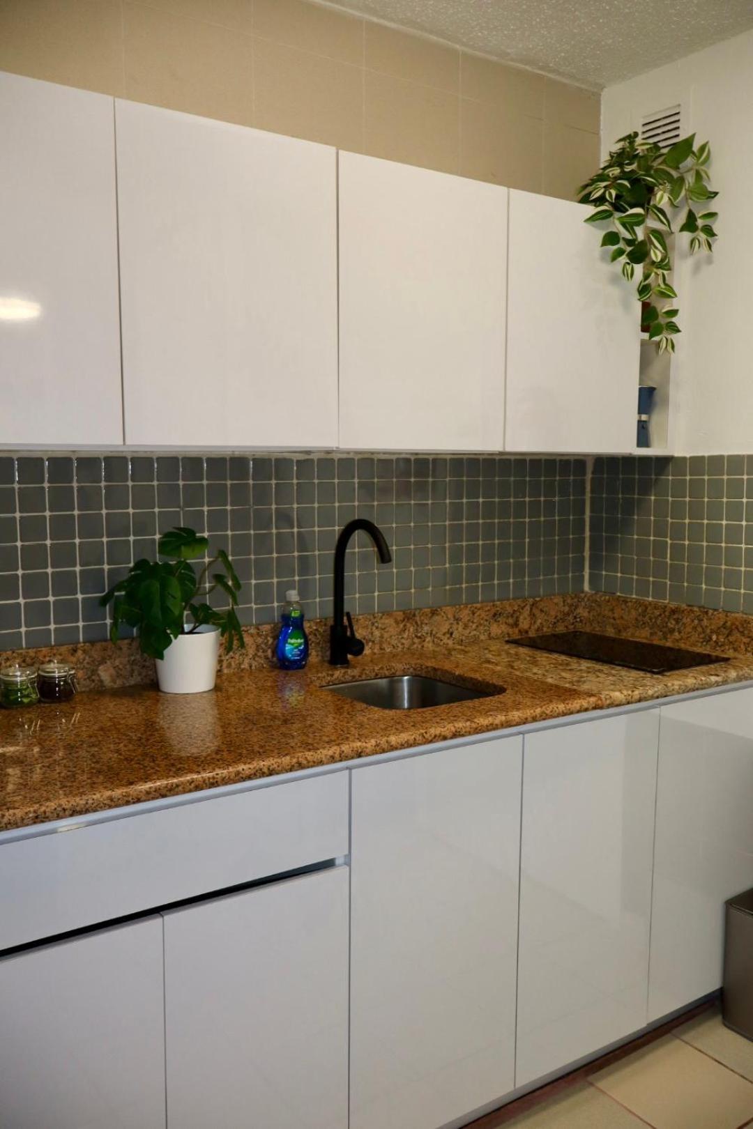 סן חואן Isla Verde Modern Apartment With Pool מראה חיצוני תמונה